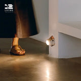 12Living Sleek Polyhedral Cast Aluminum LED Wall Light – Modern Design for Hallways & Corridors