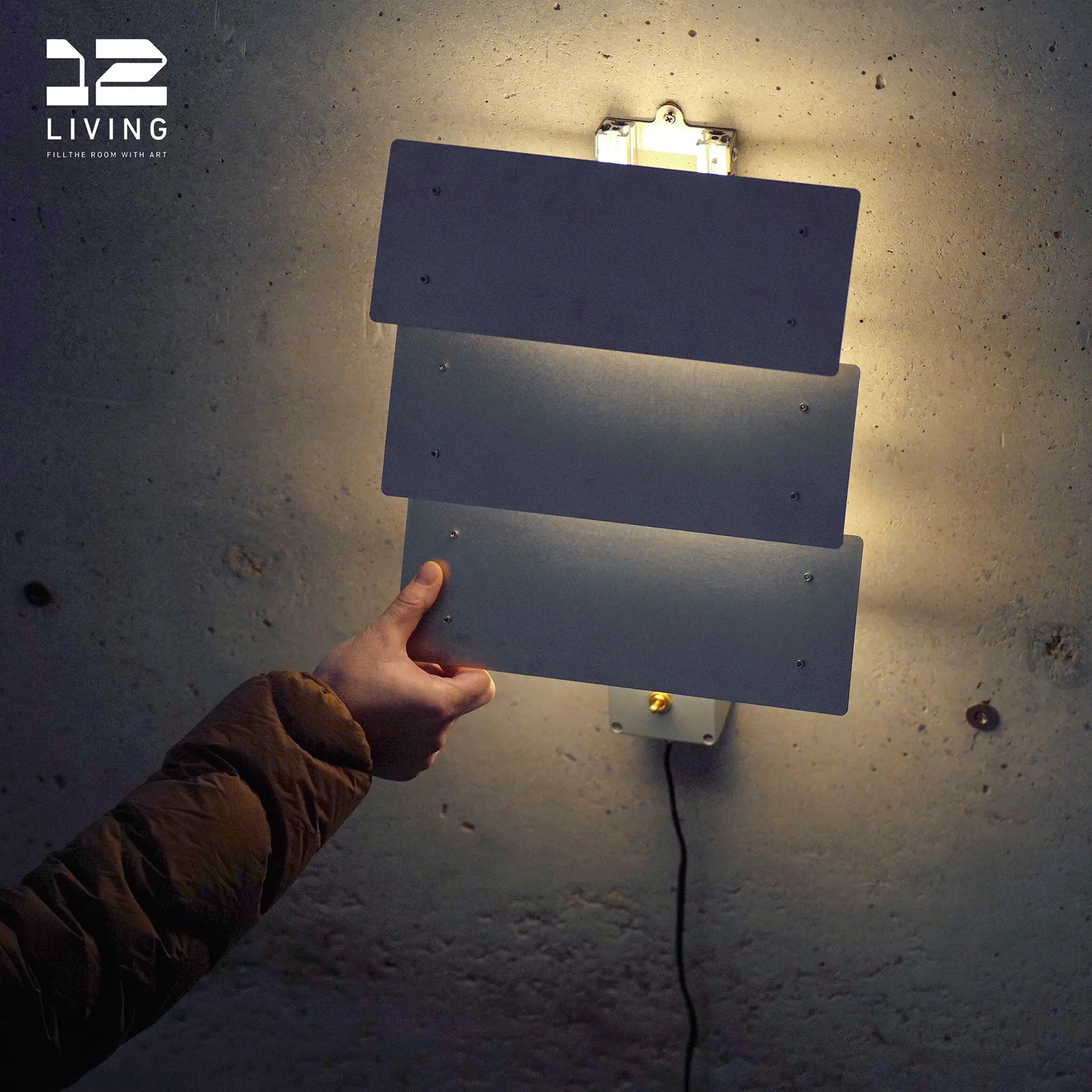 12living Multi-Panel Adjustable Wall Lamp – Modern Ambient Lighting