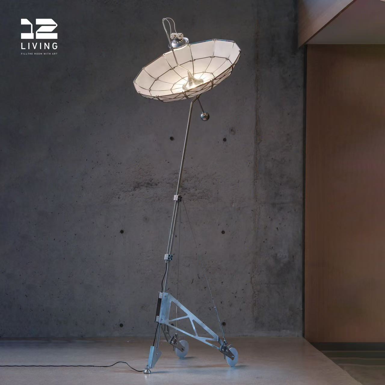 StellarTrack Portable Floor Lamp – Modern Movable Lighting with Adjustable Design