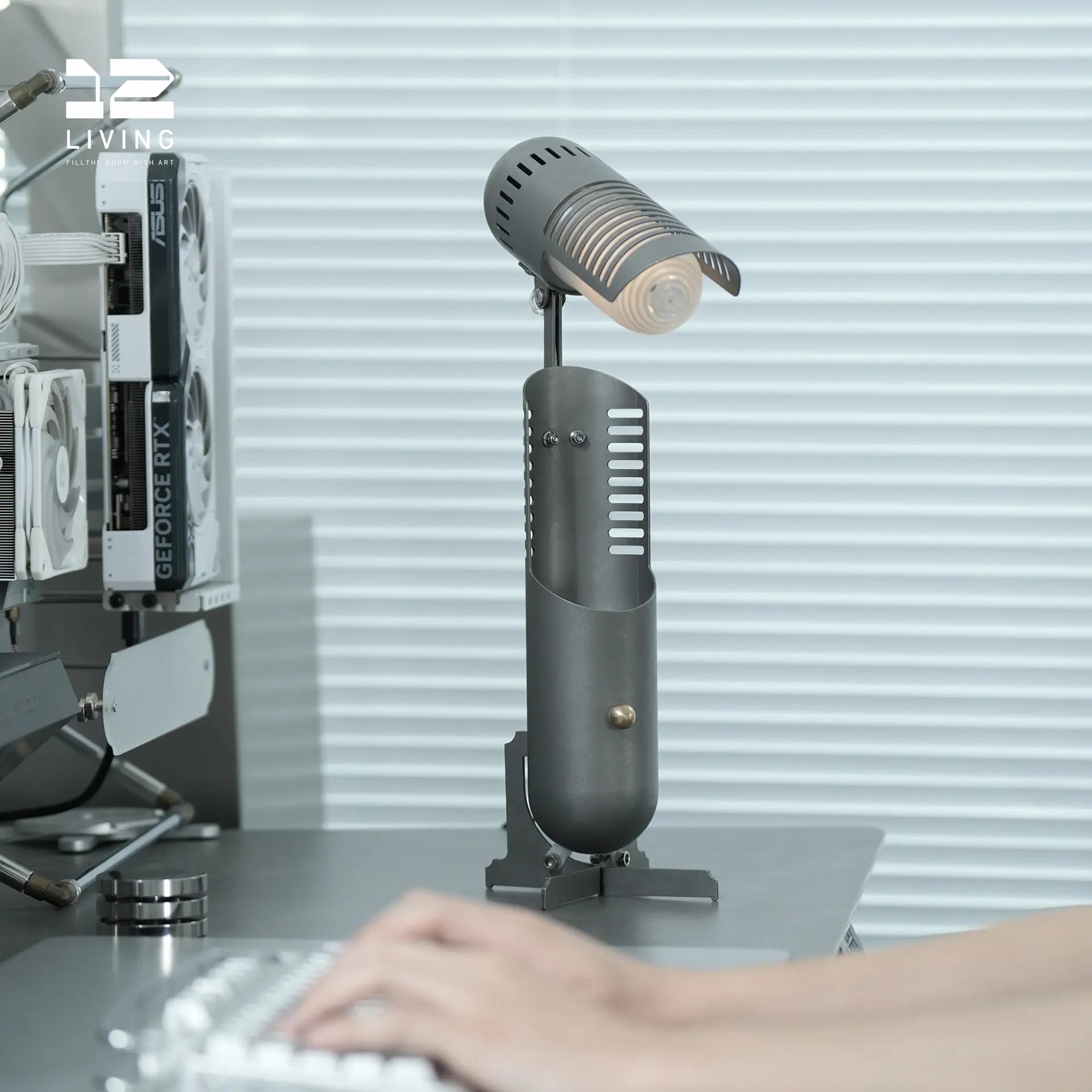 12living Adjustable Industrial Pelican Lamp – 3D Printed Shade, Vintage Style Table Light