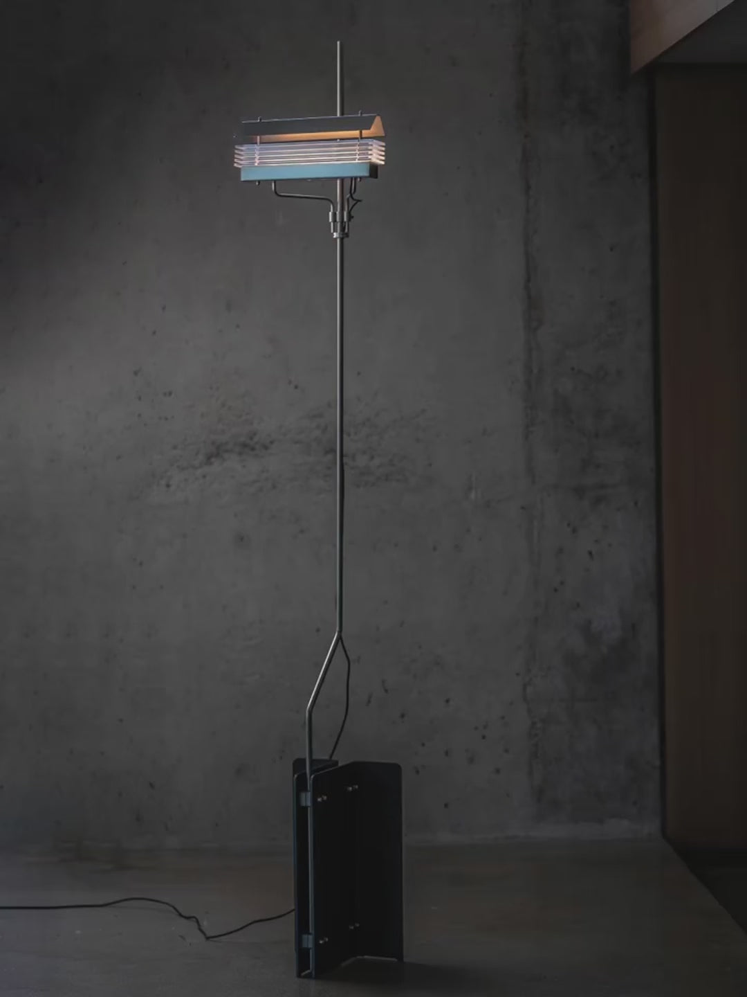 12living Modern Floor Lamp with Oriental Aesthetic – Minimalist Design in 304 Stainless Steel and Acrylic